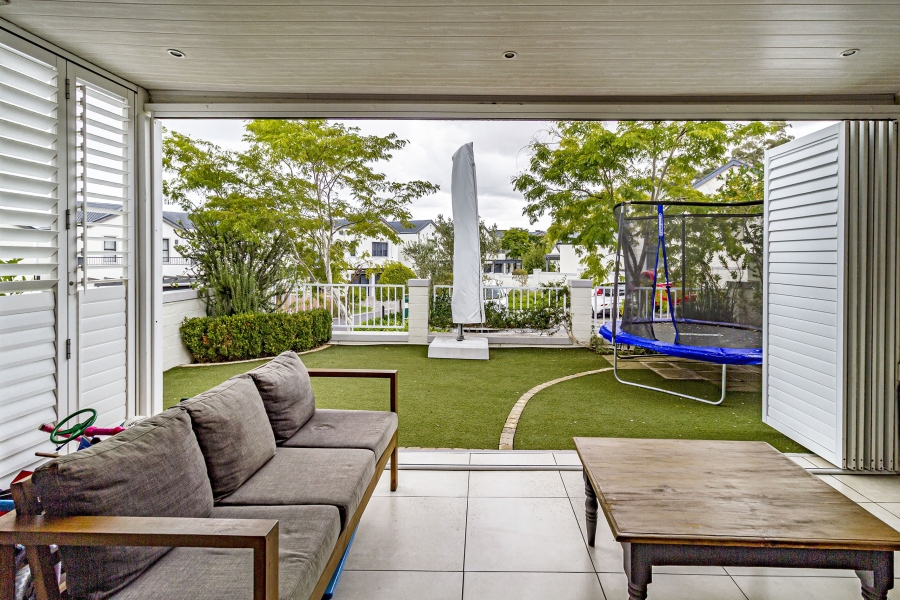 3 Bedroom Property for Sale in Heldervue Western Cape
